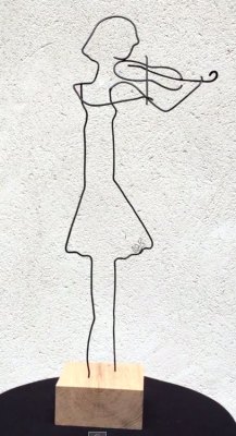 La petite fille au violon