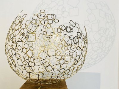 sphere-de-Dyson-ombre-or
